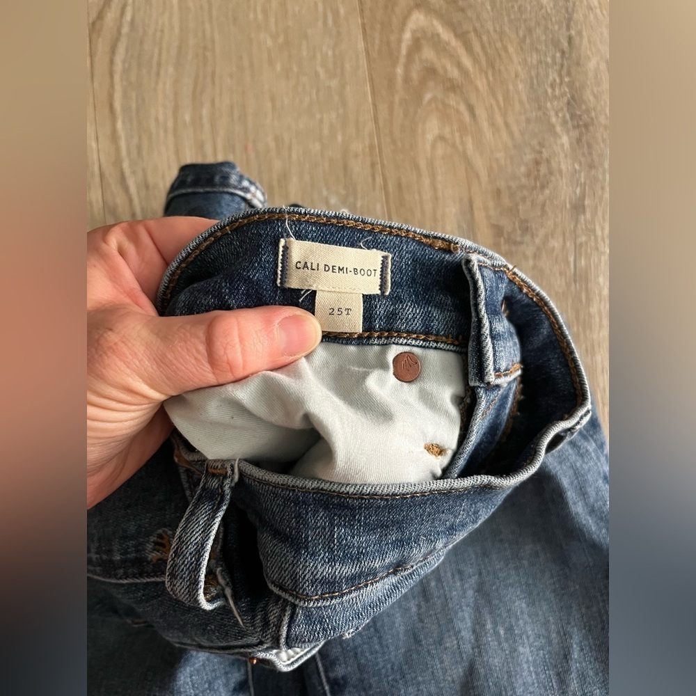 Madewell Women’s Tall Cali Demi-Boot Jeans in Glenside Wash - Size 25 Tall - Picture 4 of 10